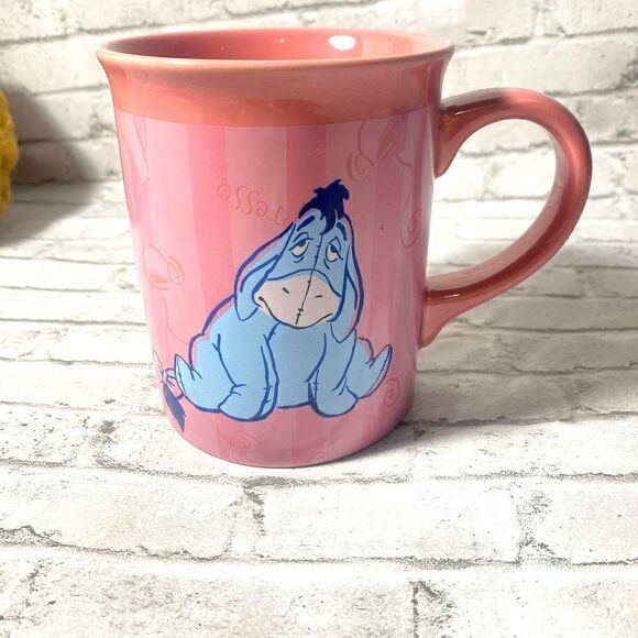Disney Store EEYORE  Large Coffee Tea Mug Cup SINGIN’ THE BLUES Holds 16 Oz Pink - Picture 1 of 5